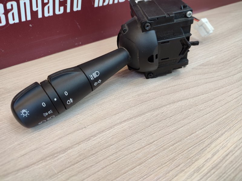 Подрулевой переключатель света