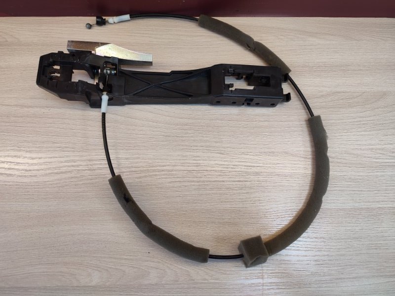 Кронштейн ручки двери