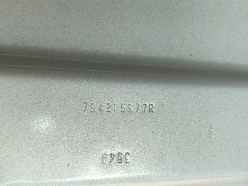 Задняя полка