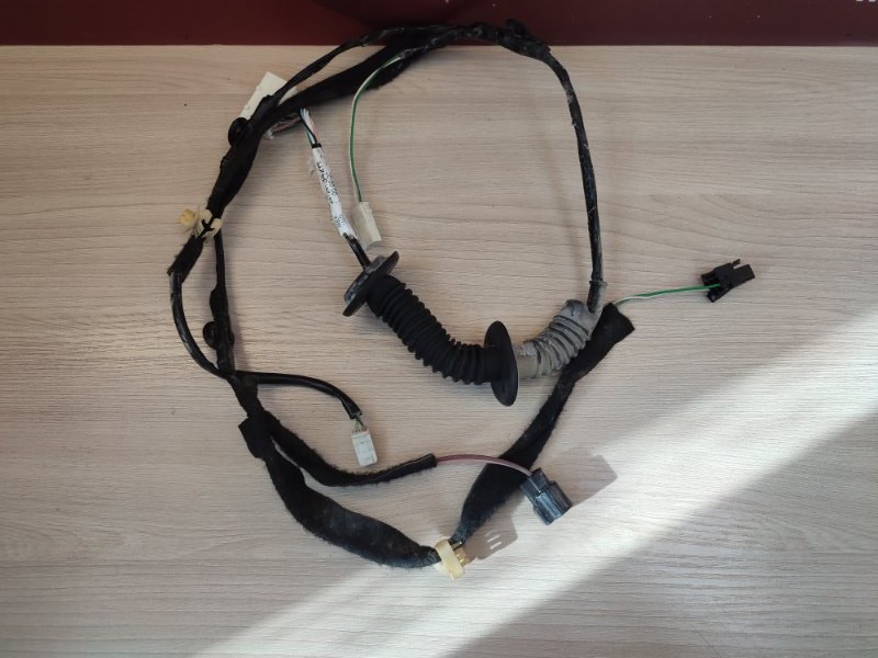 Проводка двери