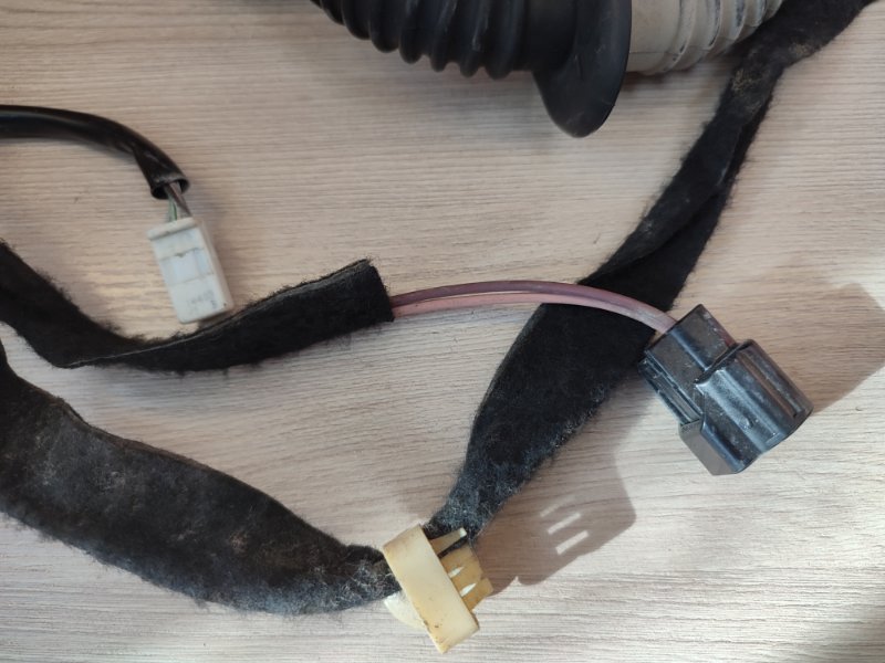 Проводка двери