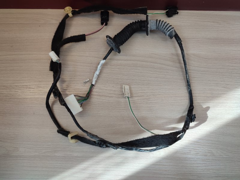 Проводка двери