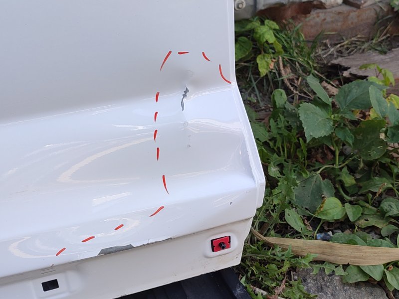 Дверь боковая