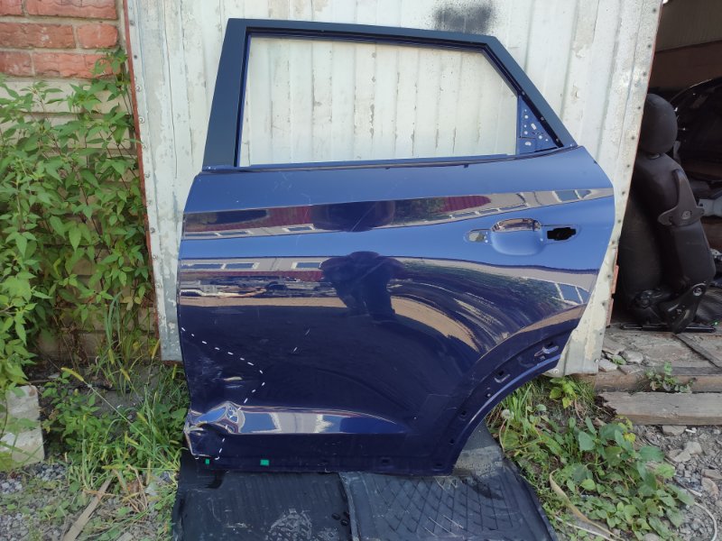 Дверь боковая