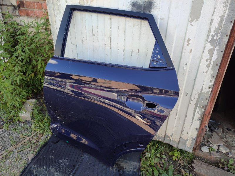 Дверь боковая