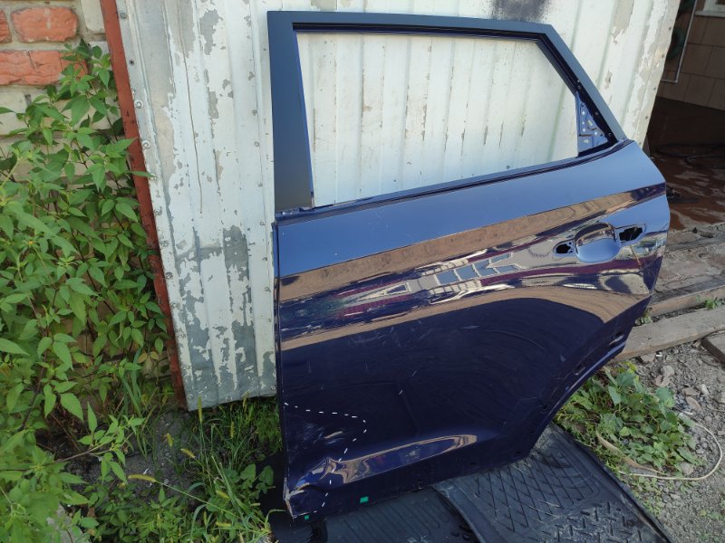 Дверь боковая