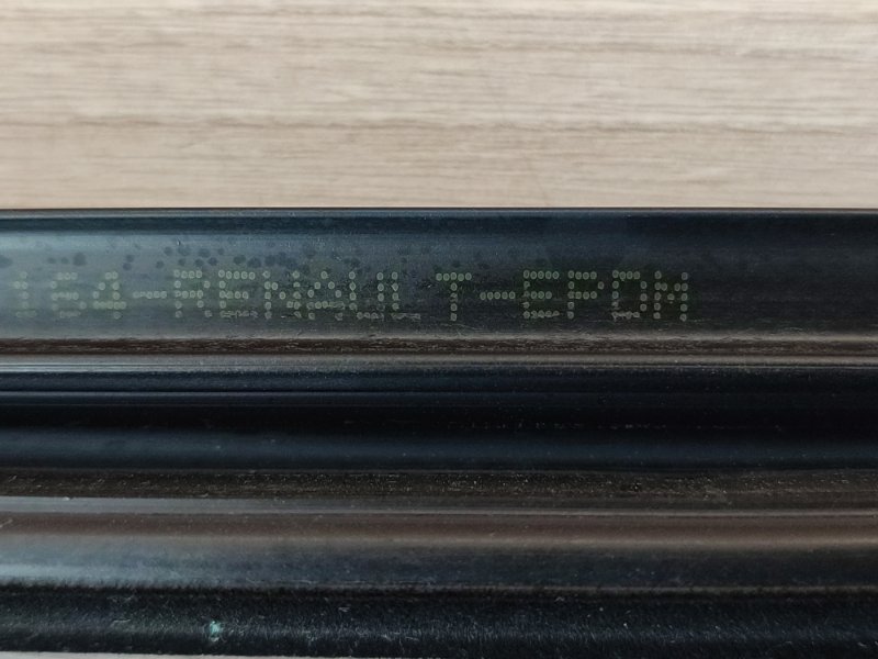 Уплотнитель стекла двери внутренний