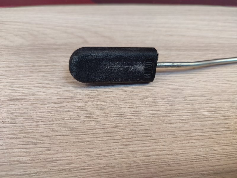 Тяга замка двери