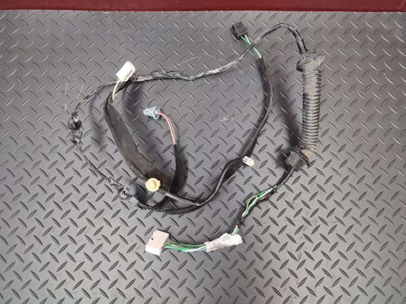 Проводка двери