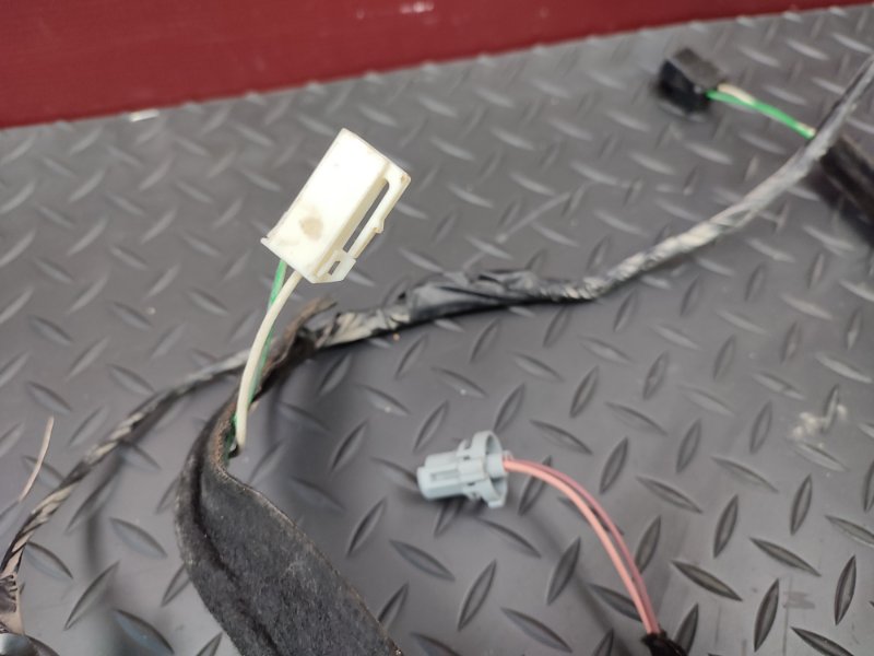 Проводка двери