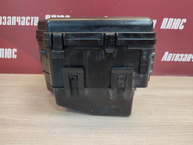 Блок предохранителей