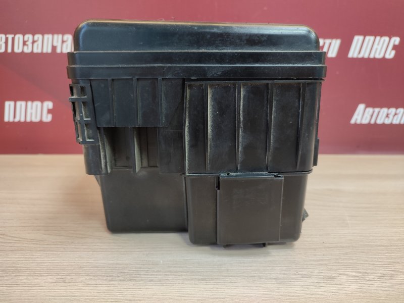 Блок предохранителей