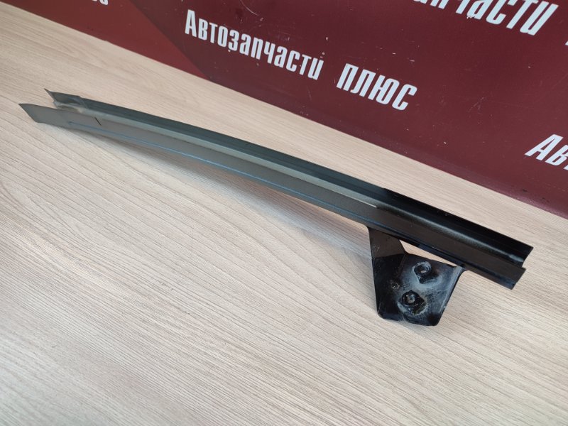 Направляющая стекла     двери