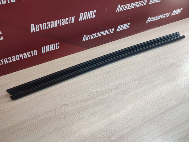 Уплотнитель стекла двери внутренний