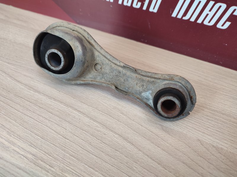 Опора двигателя