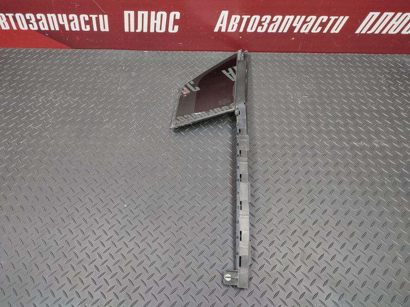 Форточка двери