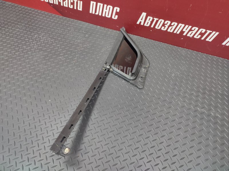 Форточка двери