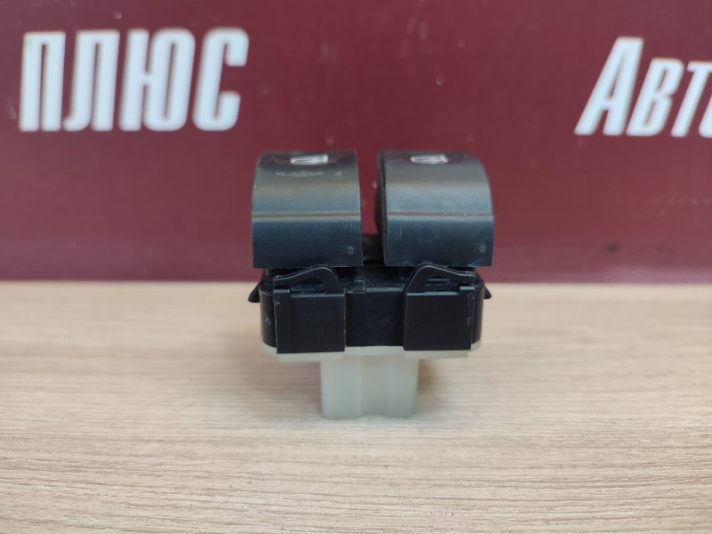 Кнопка стеклоподъемника