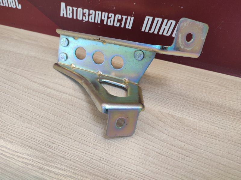 Кронштейн педали газа