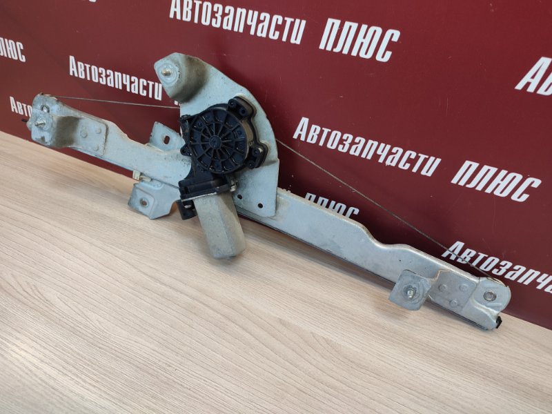 Стеклоподъемник    двери