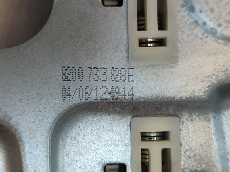 Стеклоподъемник    двери