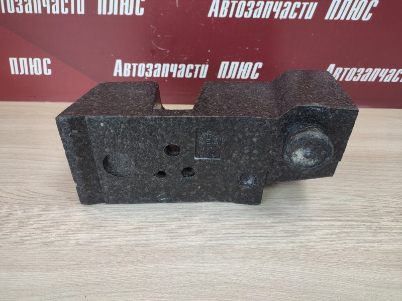 Абсорбер   бампера