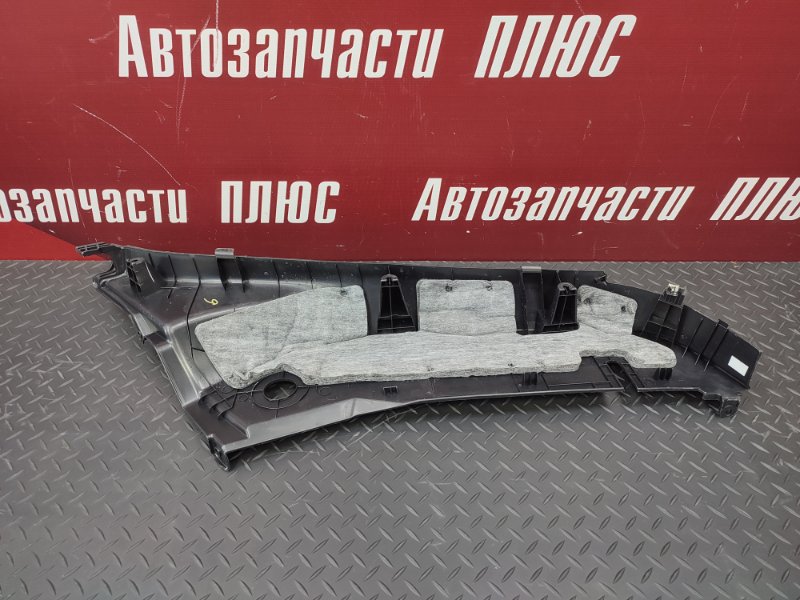 Обшивка стойки