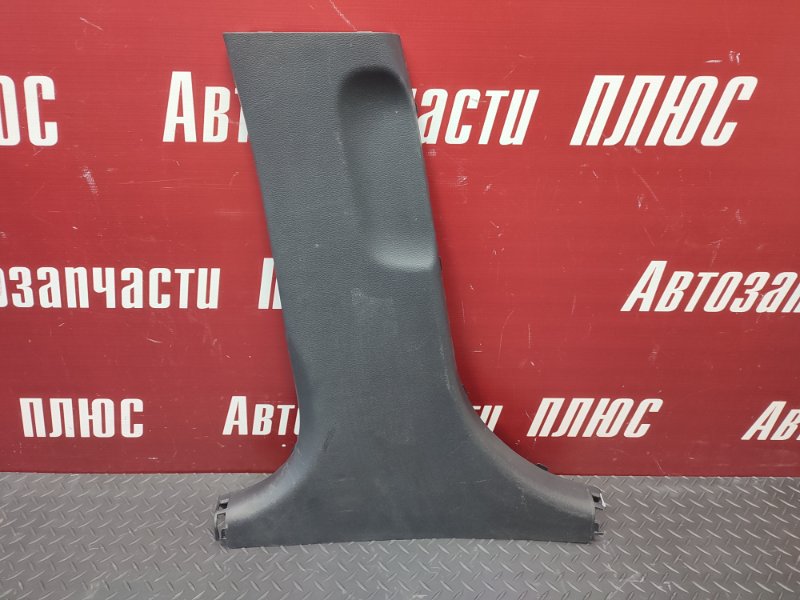 Обшивка средней стойки