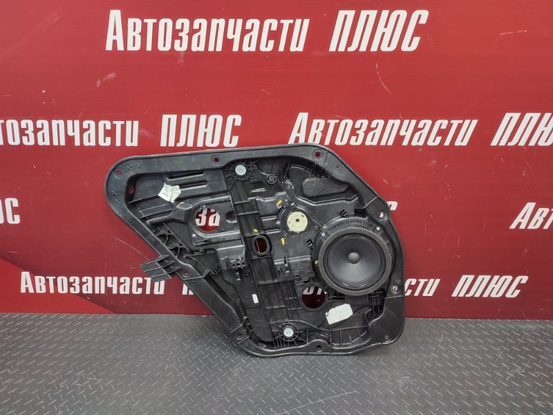 Стеклоподъемник    двери