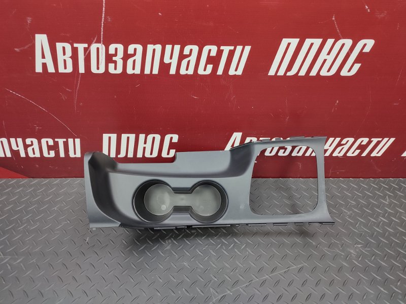 Накладка консоли