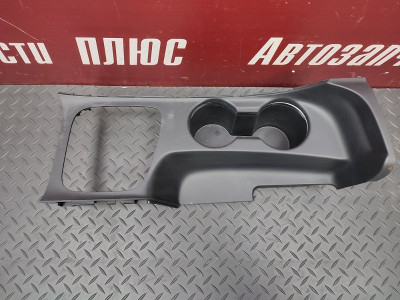 Накладка консоли