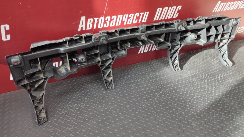 Усилитель бампера