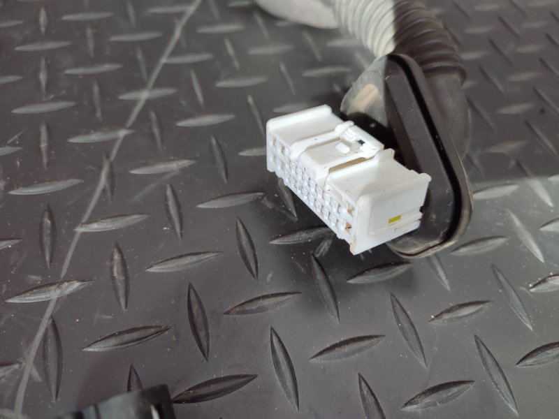 Проводка двери