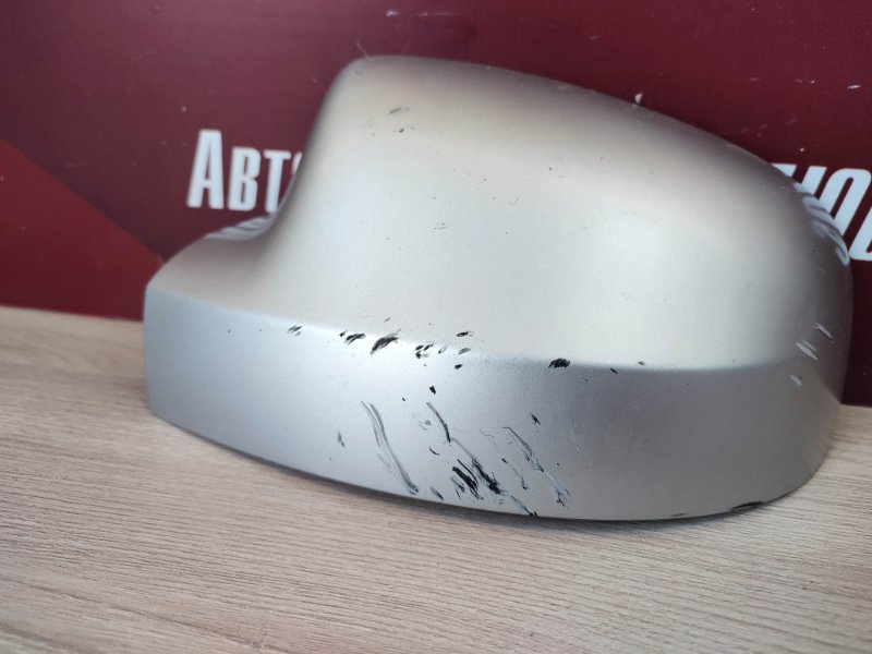 Крышка зеркала