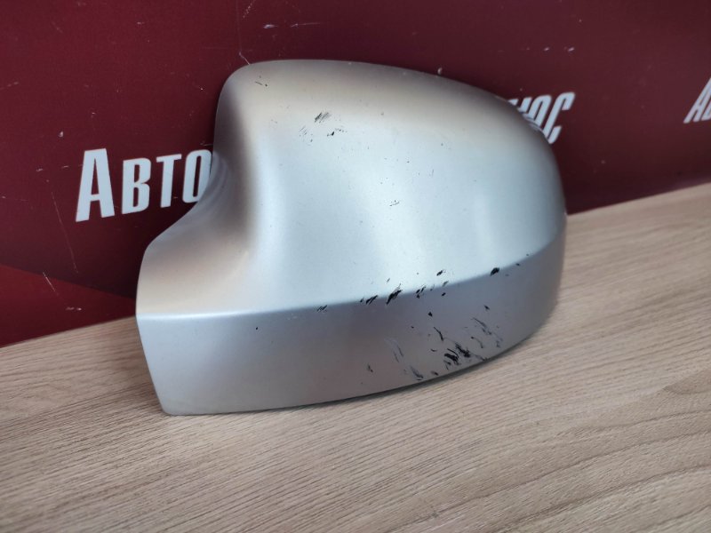 Крышка зеркала