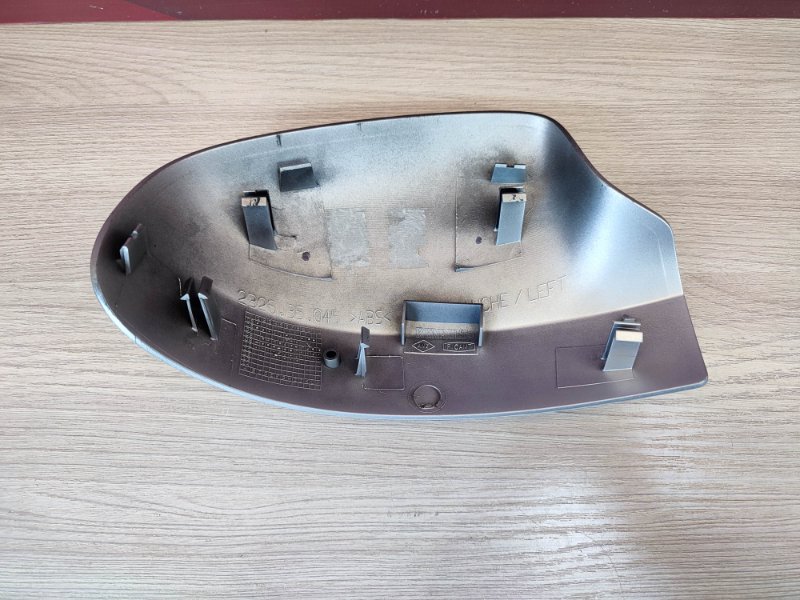 Крышка зеркала