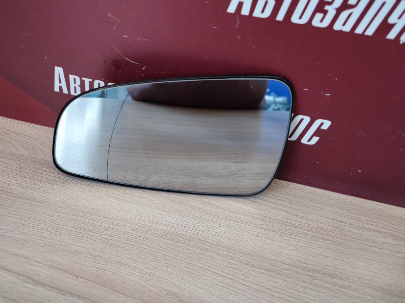 Зеркальный элемент