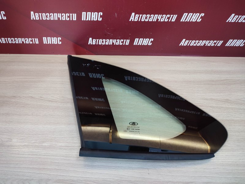 Форточка кузова