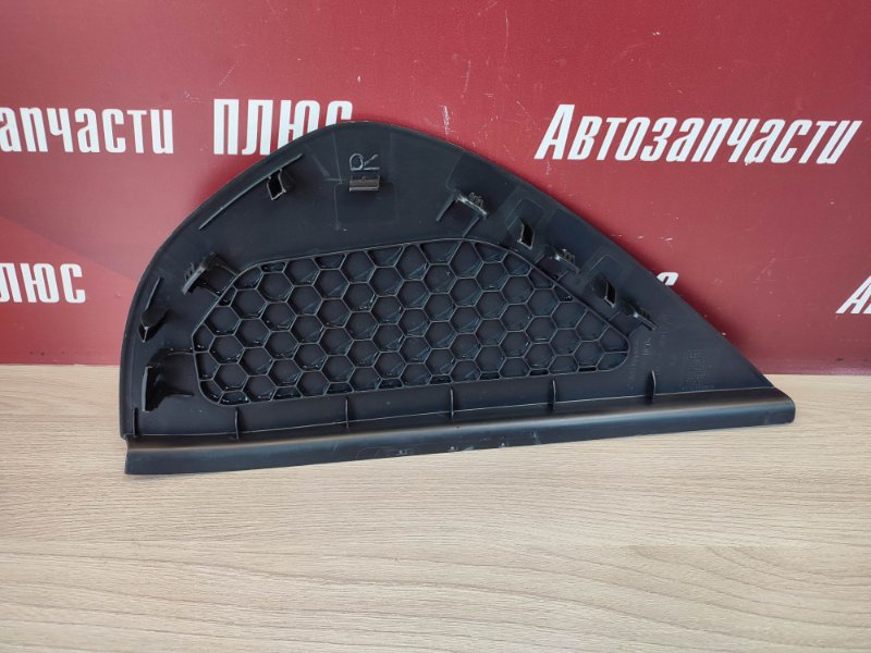 Накладка торпедо