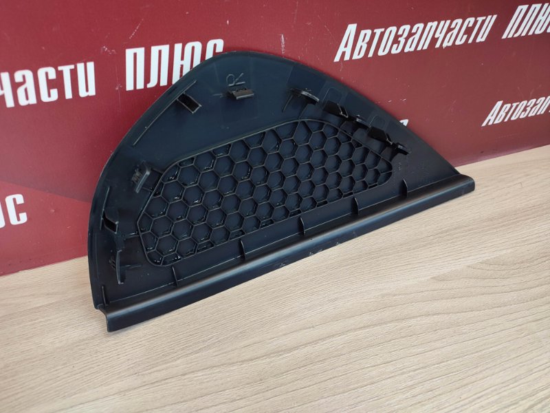 Накладка торпедо