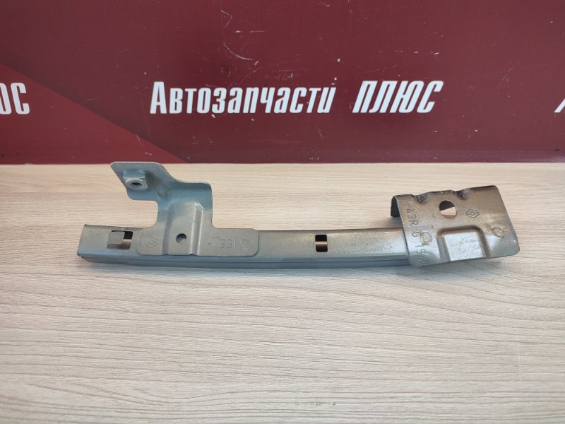 Направляющая стекла     двери