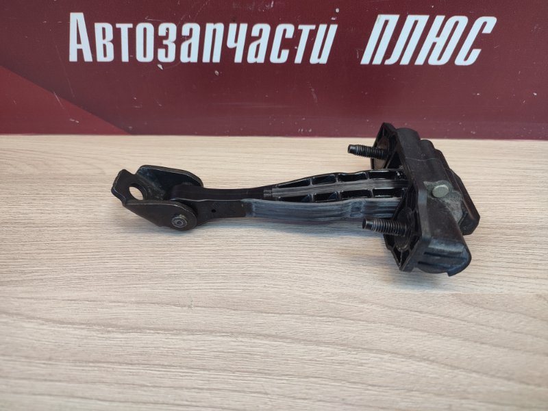 Ограничитель двери