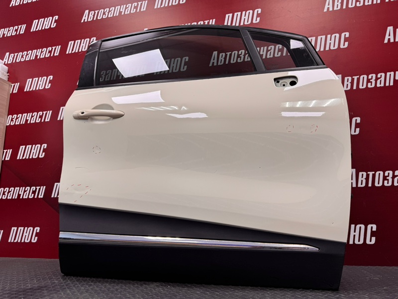 Дверь боковая