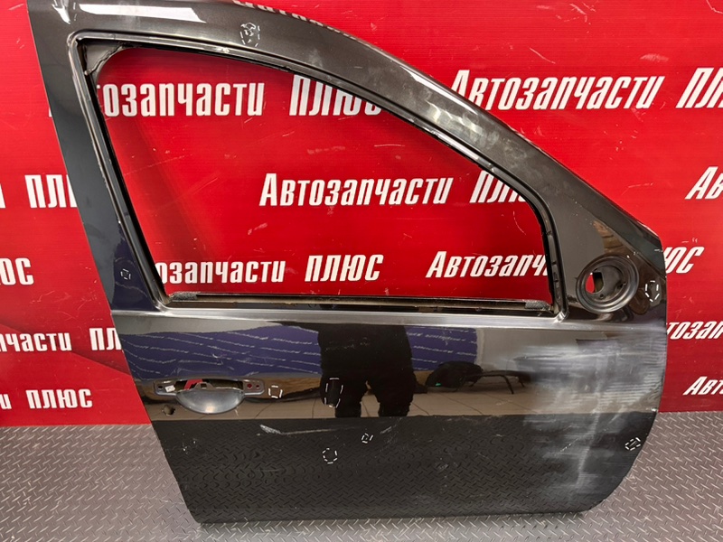 Дверь боковая