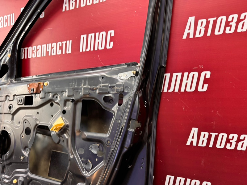 Дверь боковая