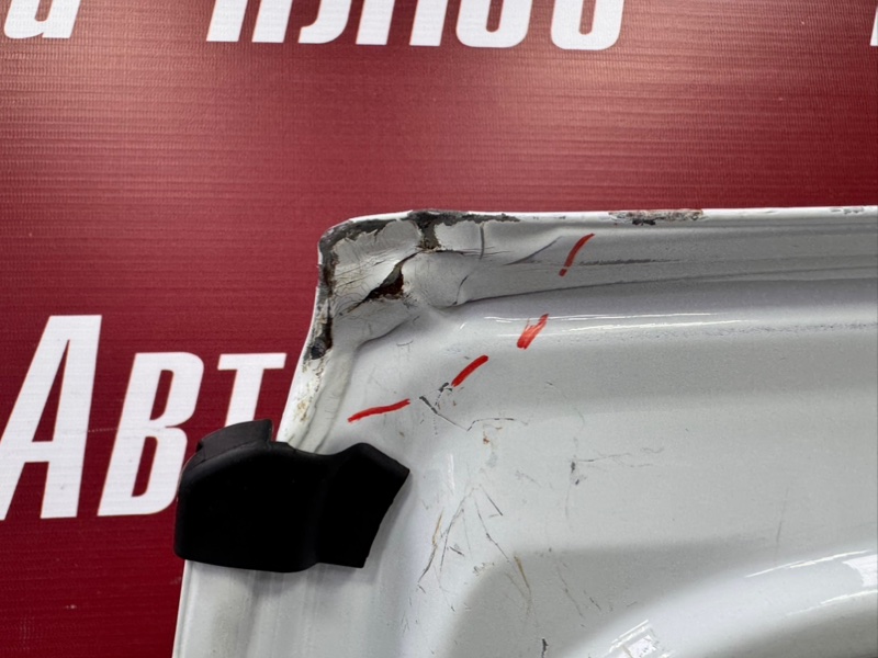 Дверь боковая