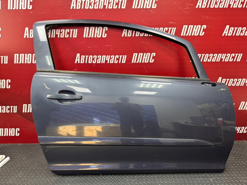 Дверь боковая