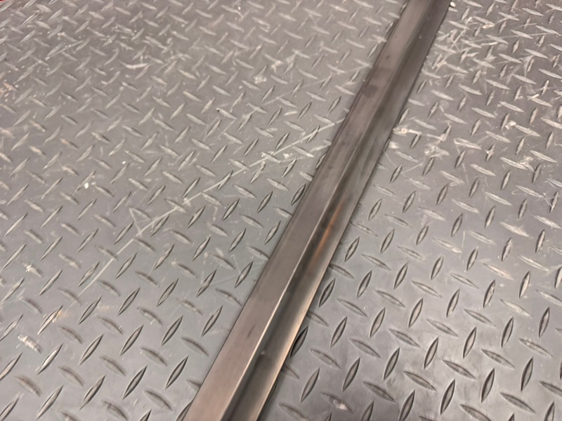 Уплотнитель стекла двери внешний