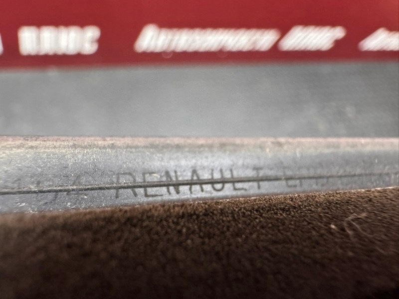 Уплотнитель стекла двери внешний