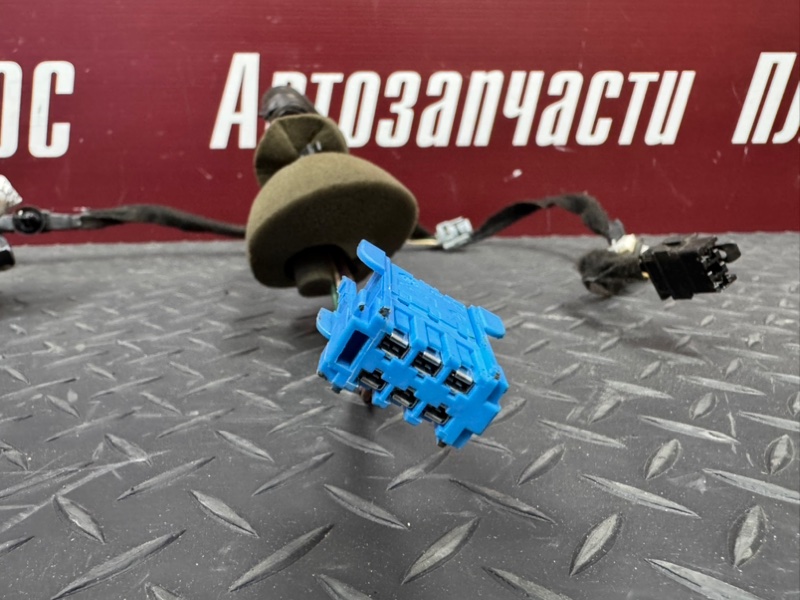 Проводка      двери